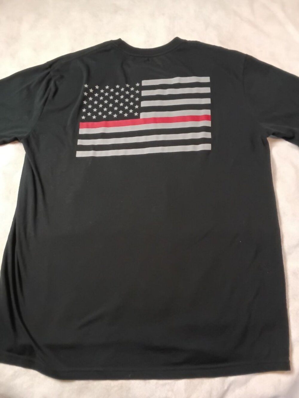 American Pride Mens Black T-Shirt With Thin Red Line Size Large